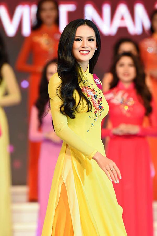 nguoi dep hoa hau to chuc dam cuoi voi dai gia hon 16 tuoi xa hoa nhat nhi showbiz viet