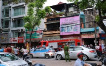 chay cua hang quan ao mat duong lang dung gio cao diem hang tram phuong tien di chuyen kho khan