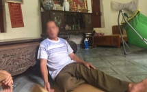ong noi bang hoang ke lai giay phut thay chau trai 33 ngay tuoi tu vong trong chau nuoc
