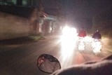 Mất an toàn giao thông từ việc bật đèn pha thiếu ý thức