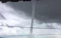 clip voi rong bat ngo xuat hien tai hai phong sau con mua lon sang nay