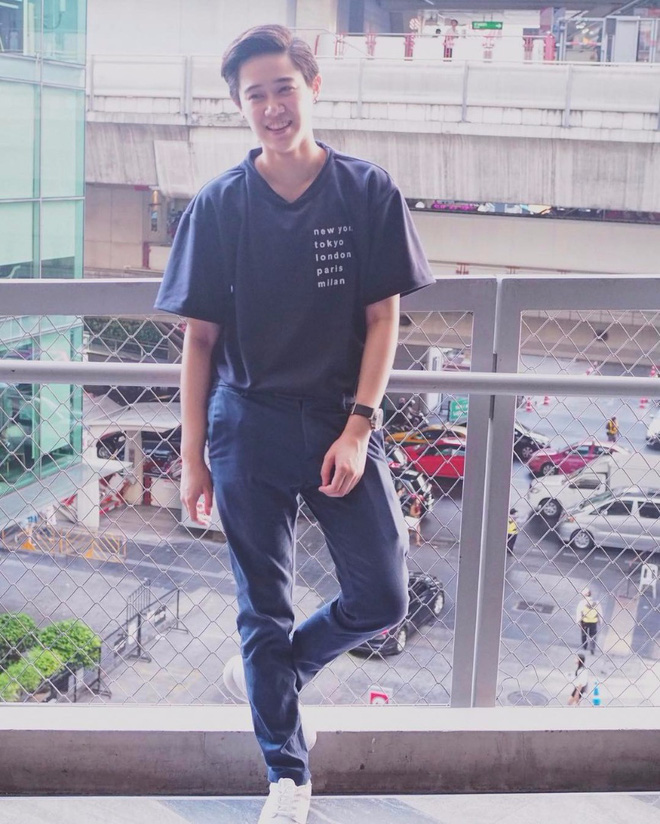 co nang tiep vien hang khong dep trai cua thai lan khien trai tim phai nu cung phai tan chay