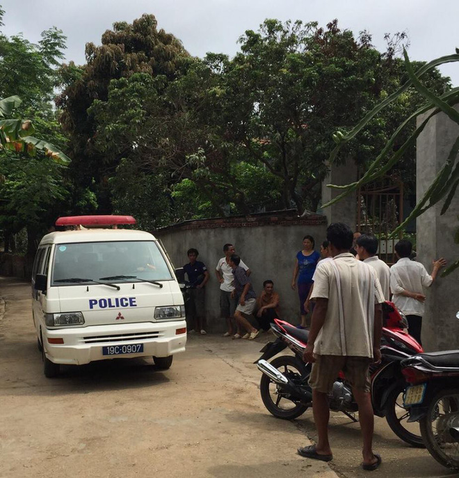 phu tho con trai 18 tuoi dam chet cha ruot roi tu sat