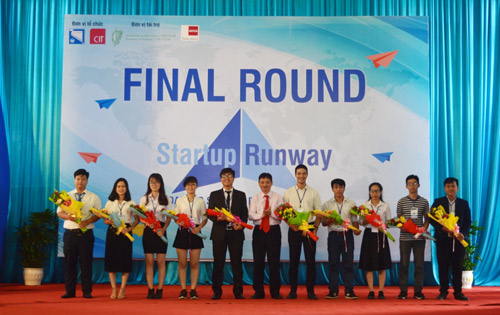 c tek gianh giai nhat da nang startup runway 2017