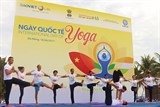 gan 1000 nguoi tham gia ngay quoc te yoga lan thu 3 tai da nang