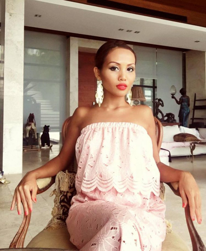 kieu nu thai lan tung hen ho voi 5000 dan ong giau co mo lop hoc cau dai gia online