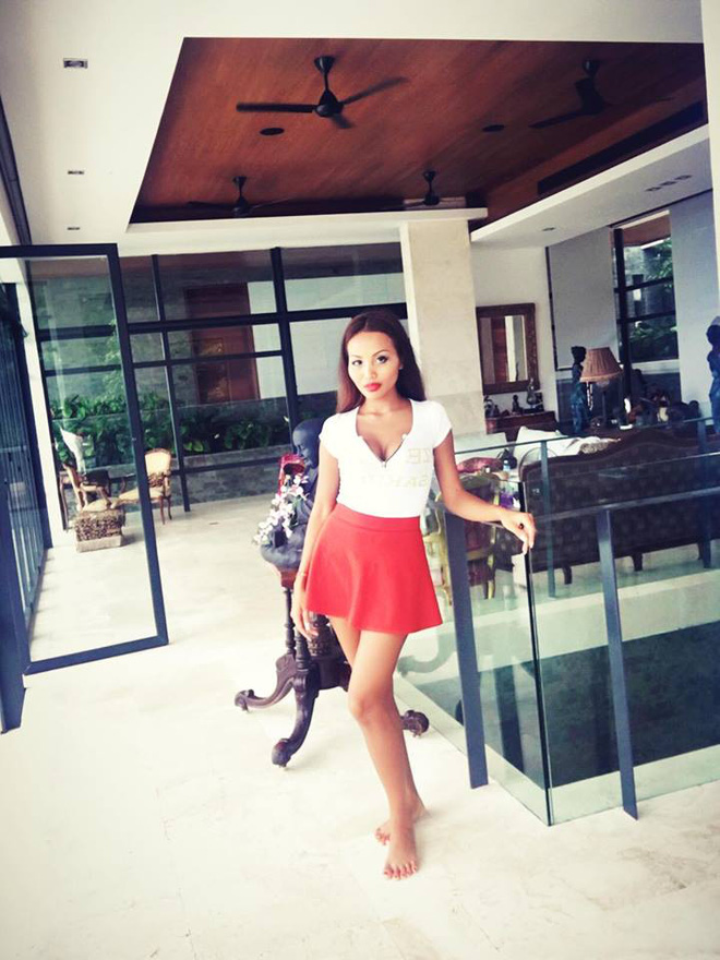 kieu nu thai lan tung hen ho voi 5000 dan ong giau co mo lop hoc cau dai gia online