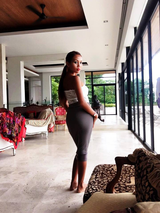 kieu nu thai lan tung hen ho voi 5000 dan ong giau co mo lop hoc cau dai gia online