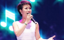 nu ca si uyen linh trinh bao mat tui do gan 100 trieu o san bay tan son nhat