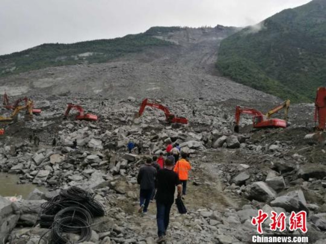 trung quoc noi dau tot cung cua nguoi dan o vung lo dat kinh hoang