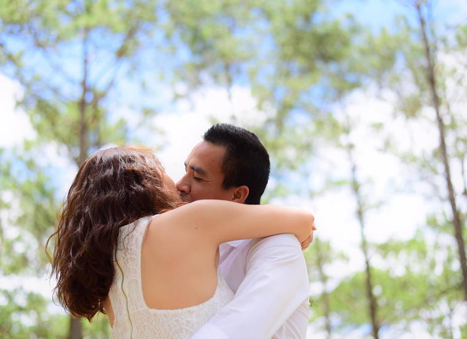 mc chung toi la chien si hoang linh cong khai hinh anh ngot ngao voi nguoi yeu