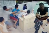 hanh hung nhan vien y te se bi phat tu 3 nam