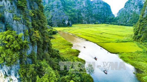 khai mac tuan du lich ninh binh 2018 voi chu de sac vang tam coc trang an
