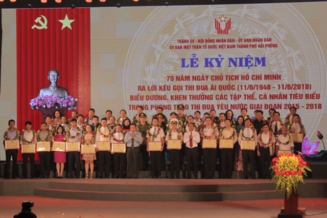 hai phong bieu duong cac tap the ca nhan tieu bieu trong phong trao thi dua yeu nuoc giai doan 2015 2018