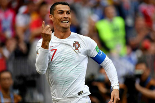 ronaldo pha ky luc ton tai 62 nam voi ban thang vao luoi morocco