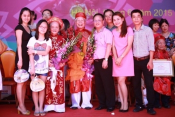 Bí quyết hạnh phúc của gia đình tam, tứ đại đồng đường thời nay