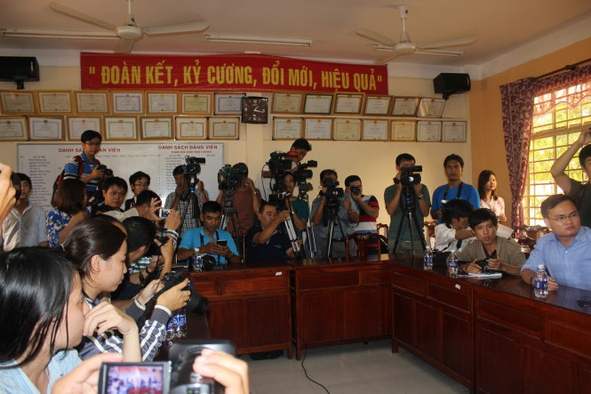 vu tham sat tai binh phuoc giet xong 6 nguoi nghi pham do be na nin khoc roi moi bo di