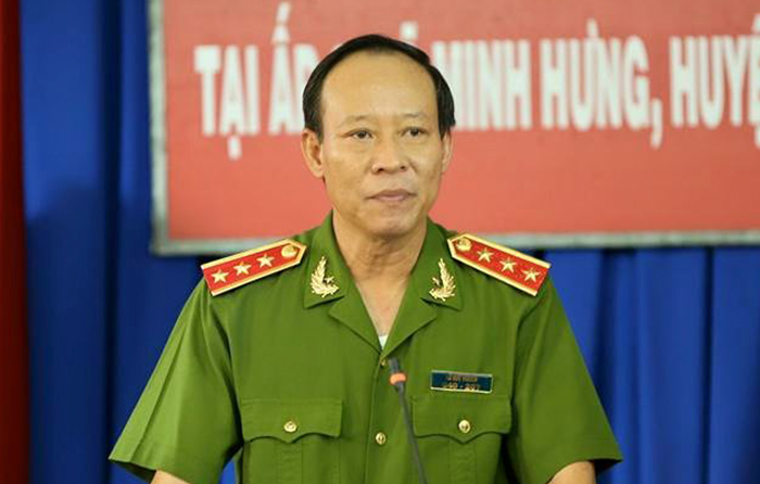 vu tham sat tai binh phuoc giet xong 6 nguoi nghi pham do be na nin khoc roi moi bo di