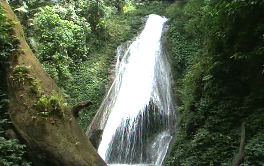 nhung dia diem du lich thac ho thu vi cua tuyen quang