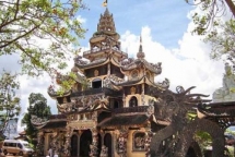 ky 1 hoang phe bieu tuong da lat