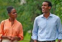 he lo canh hen ho trong phim ve chuyen tinh cua obama