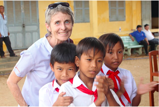 nguoi me uc cua 55 ngan tre em viet nam