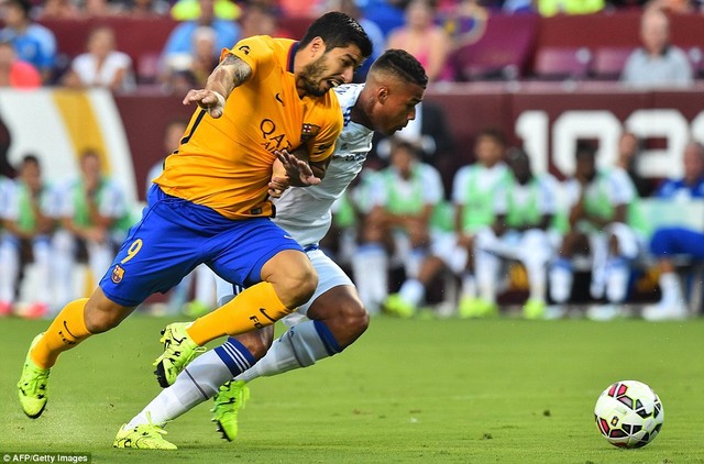 chelsea ha barca tren loat dau sung day kich tinh