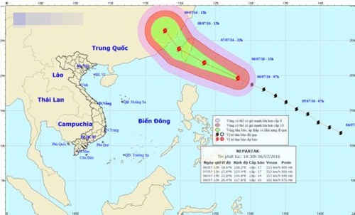 sieu bao nepartak giat tren cap 17 o vung bien phia dong bac dao luzon