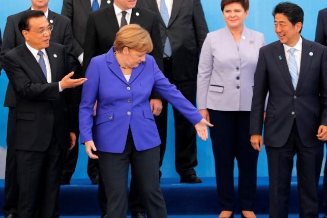 trung quoc doa nhat can can trong trong phat ngon va hanh dong ve van de bien dong