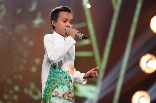 ho van cuong tro thanh quan quan vietnam idol kids 2016