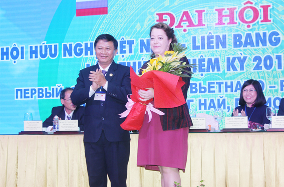 chinh thuc thanh lap hoi huu nghi viet nam lien bang nga tinh dong nai
