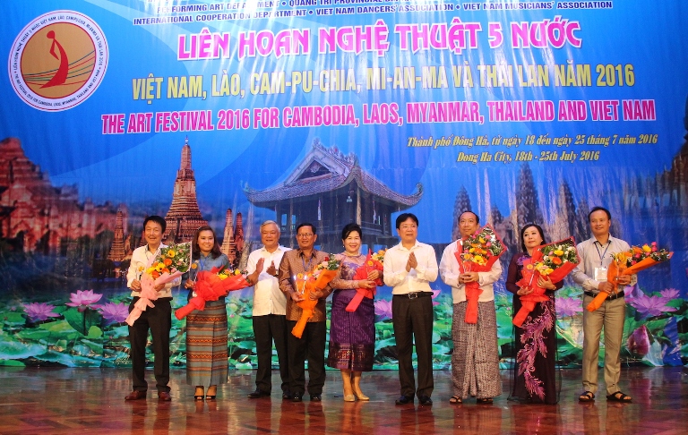 lien hoan nghe thuat 5 nuoc vung dong nam a tai quang tri