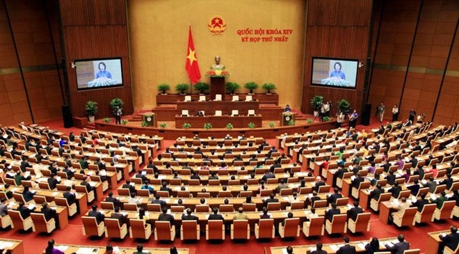 hom nay quoc hoi thong qua chuong trinh xay dung luat phap lenh nam 2017