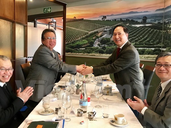 viet nam chu tri thanh cong hoat dong cua uy ban asean tai nam phi