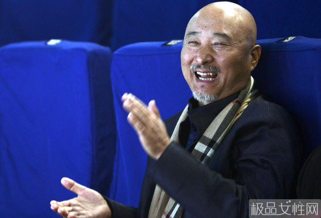 nha ai cung tung co chiec dau dia nay nhung may nguoi biet qisheng la gi va ong dau troc kia la ai