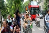 nhung lo lang khi di xe buyt 2 tang o ha noi