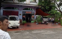 nguoi dan ong tu vong nghi do nga tu phong nha nghi xuong