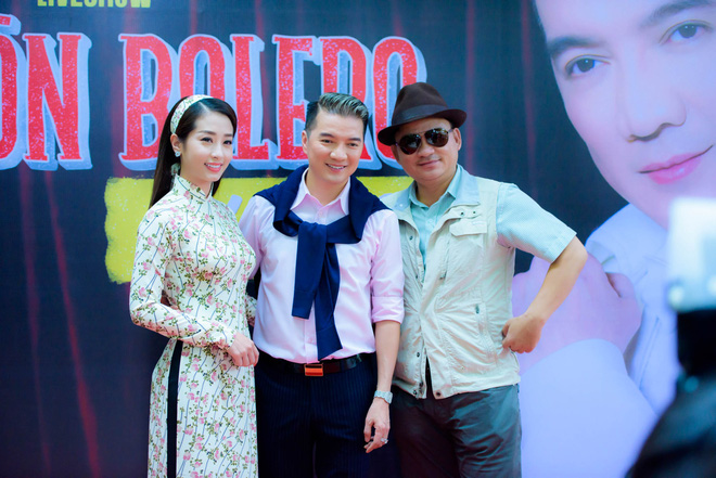 dam vinh hung giai thich viec goi dan chi huong lan la be