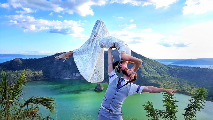 cap doi nguoi my to chuc dam cuoi lan thu 100 trong 2 nam