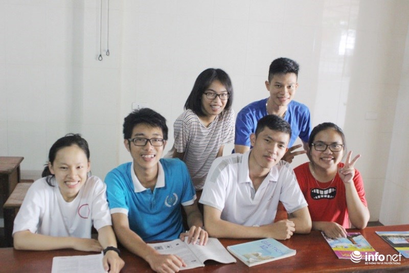 ha tinh mot lop dau dai hoc 100 15 em tren 29 diem