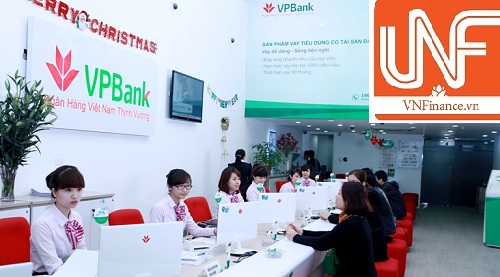 gia co phieu tang manh nguoi nha sep ngan hang vpbank lien tuc ban co phieu