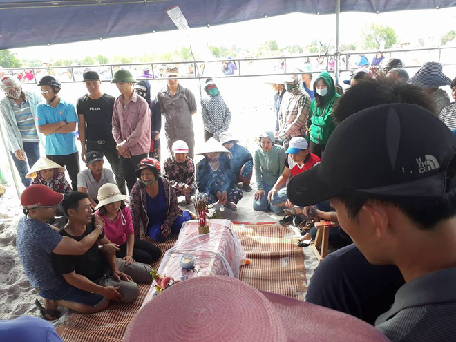 cha be trai 6 tuoi mat tich tai quang binh cha me doi mai sao con khong ve