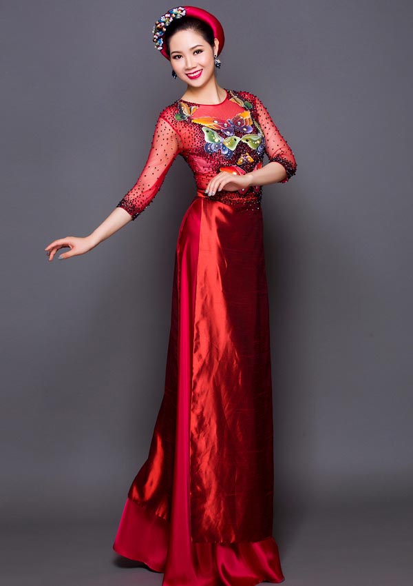 nguoi dep dau tien giup viet nam rang danh o hoa hau the gioi gio ra sao