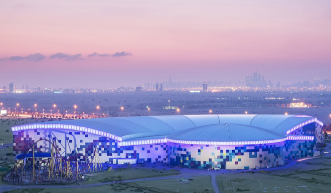 ben trong cong vien giai tri trong nha lon nhat the gioi o dubai