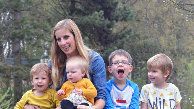 ba me sieu nhay sinh lien tu ti 4 dua du dung du bien phap ngua thai cuoi cung chong co quyet dinh