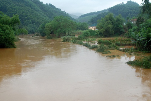 13 nguoi chet thiet hai hon 28 ty dong sau dot mua lu tai vung nui bac bo