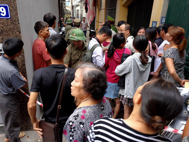 vu chay khien 4 nguoi trong gia dinh tu vong nguoi dan tuyet vong vi nghe tieng keu cuu nhung pha cua bat thanh