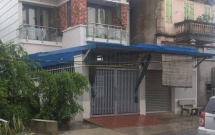 vu hang chuc be trai bi sui mao ga truong phong y te dong gia nguoi benh de bat qua tang y si chua benh trai phep