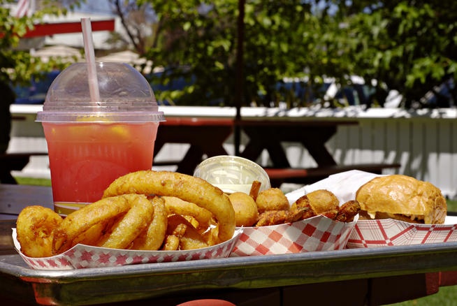 an nhieu thuc an nhanh anh huong xau den tim mach