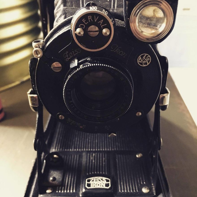 mua may anh phim tu nam 1929 vo tinh tim duoc cuon phim 70 nam tuoi va day la nhung hinh anh sau khi trang